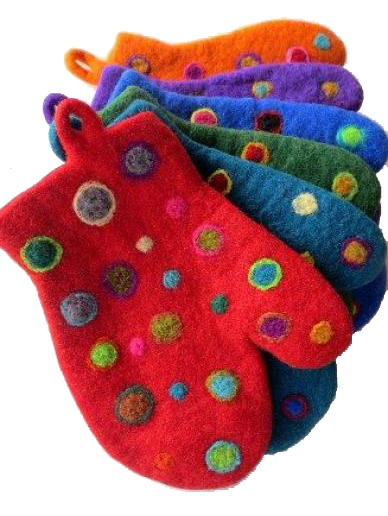 DOTTED FELT OVEN MITT